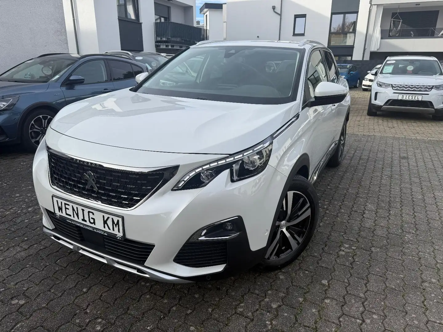 Peugeot 3008 Allure AUTOMATIK NAVI LEDER KAMERA PDC 1.HD Weiß - 2