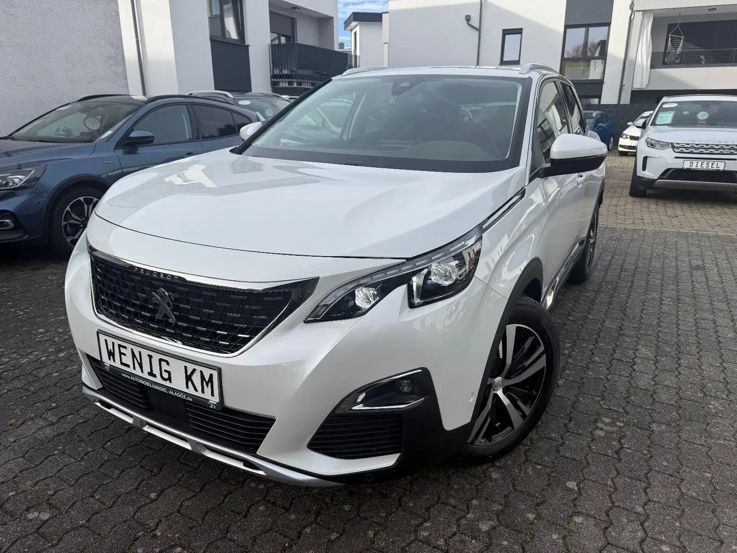Peugeot 3008 Allure AUTOMATIK NAVI LEDER KAMERA PDC 1.HD Weiß - 1