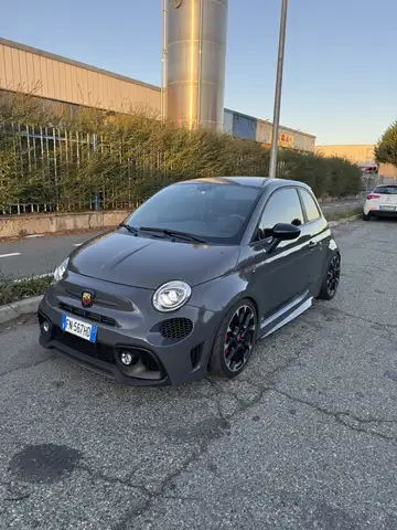 Abarth 595 Competizione