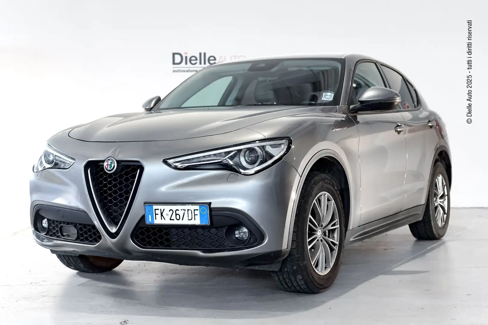 Alfa Romeo Stelvio Stelvio 2.2 Turbodiesel 210 CV AT8 Q4 Super Сірий - 1