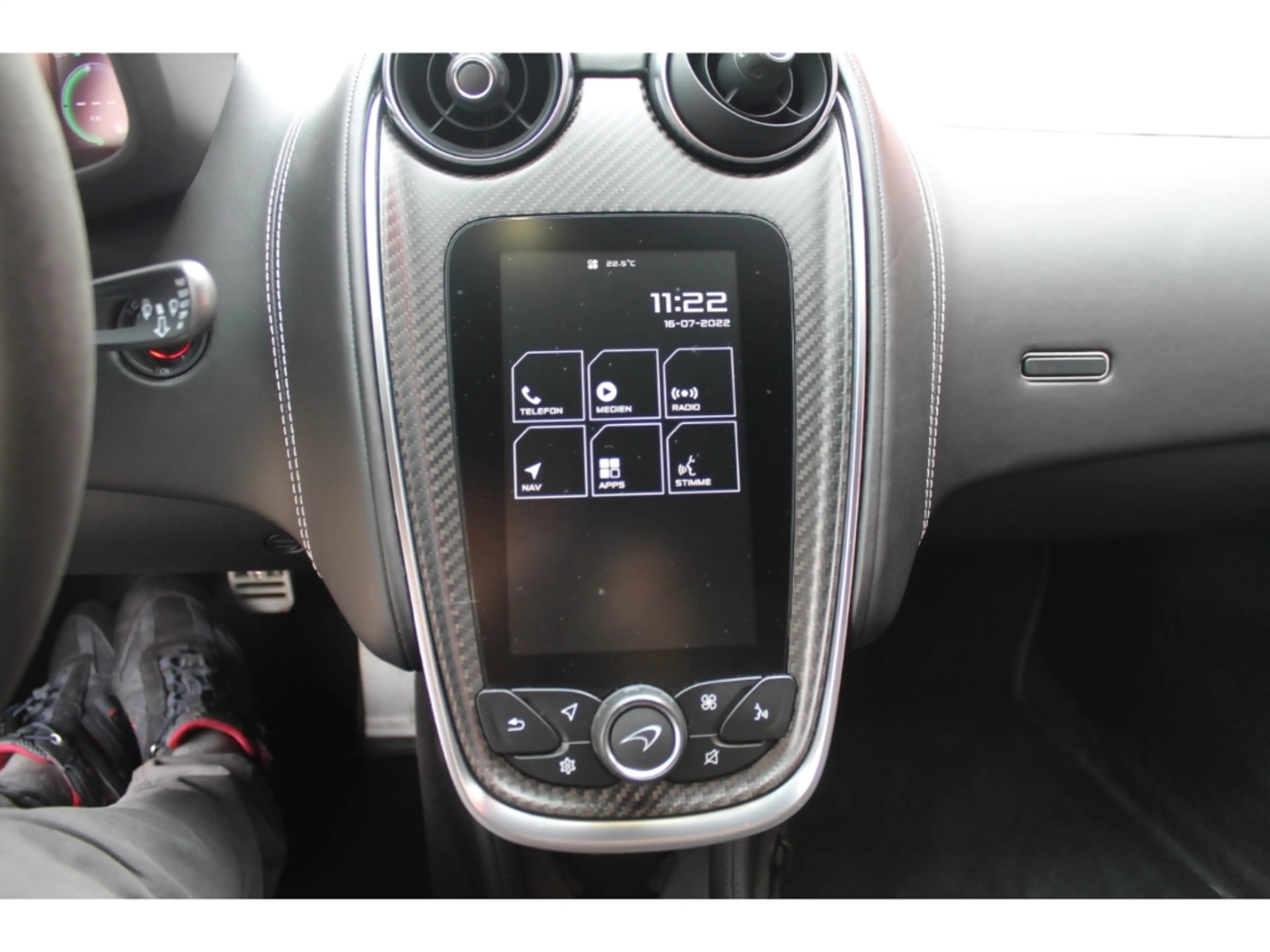 McLaren 540C B&W Lift Kamera Navi Leder Tempomat PDC — photo 14