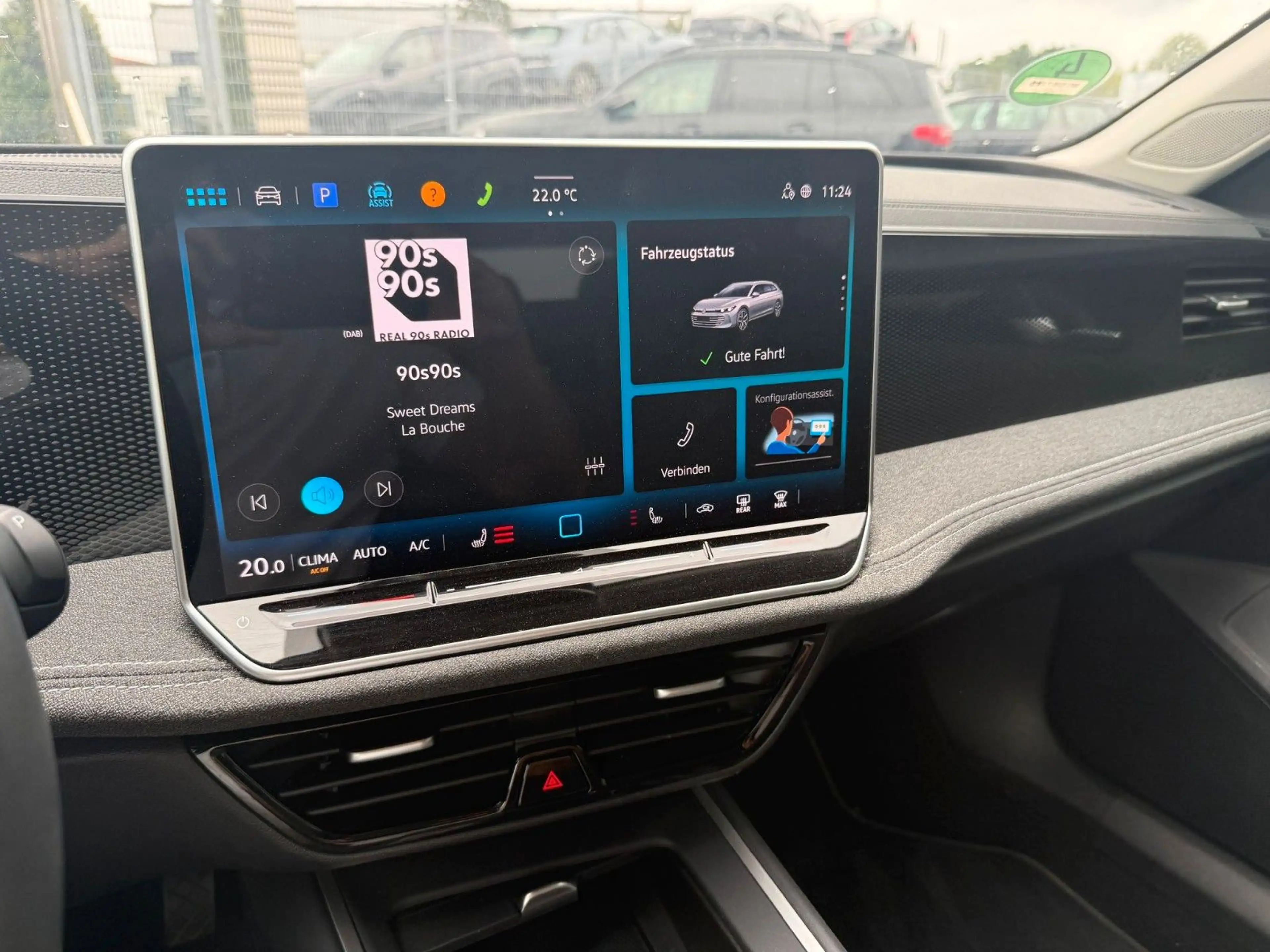 Volkswagen Passat Variant 1.5 eTSI *CAM*ACC*SHZ*ALU* — photo 11