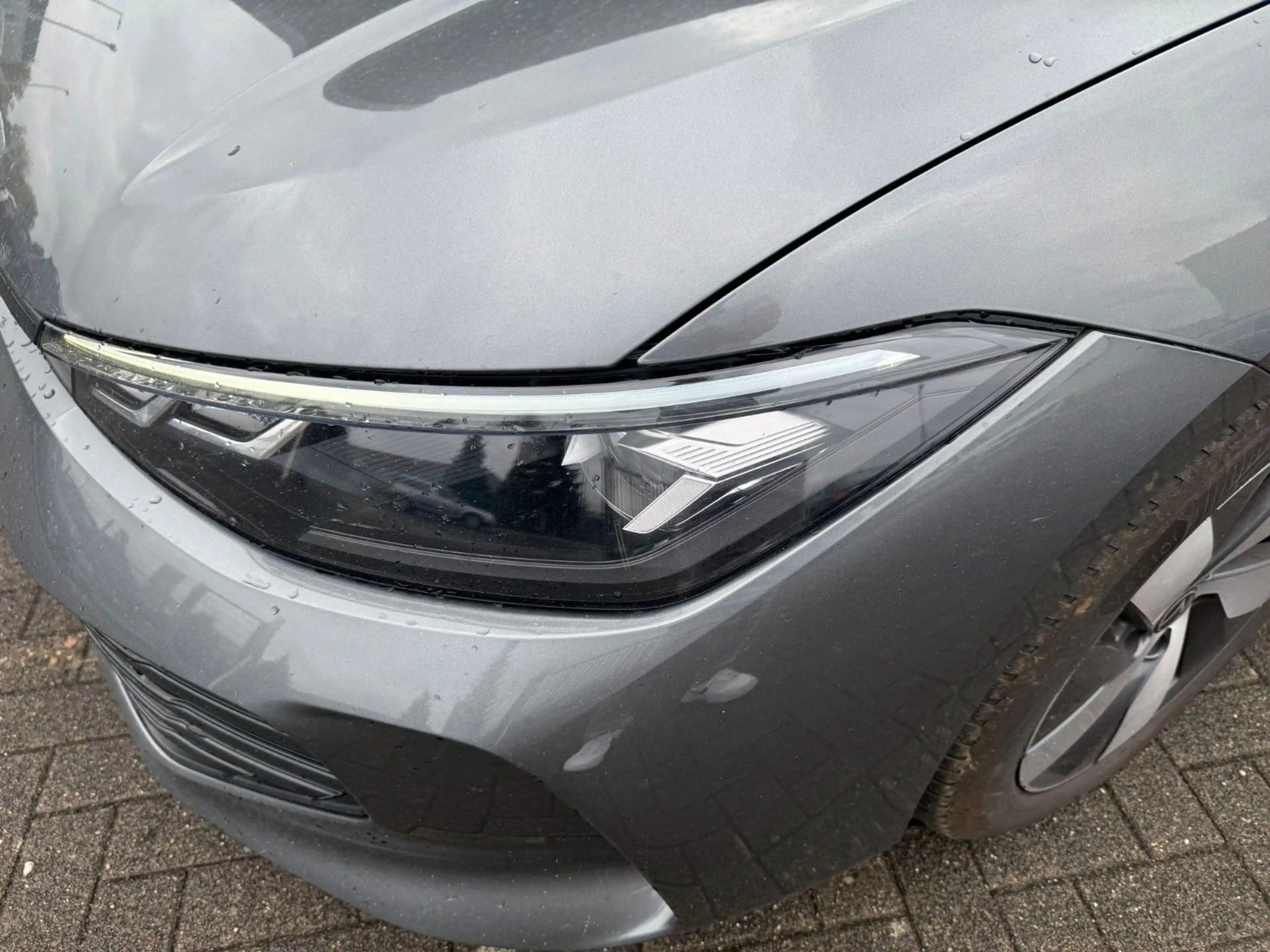 Volkswagen Passat Variant 1.5 eTSI *CAM*ACC*SHZ*ALU* — photo 6