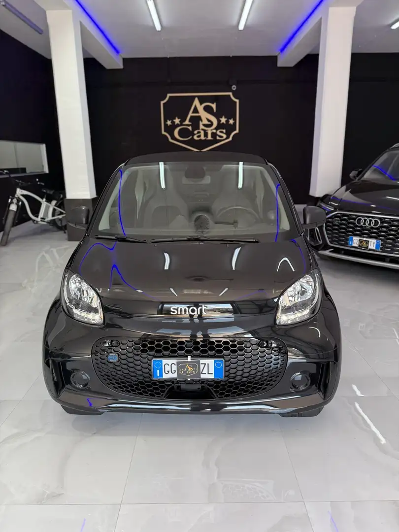 smart forTwo fortwo EQ Racingrey (22kW) Noir - 2