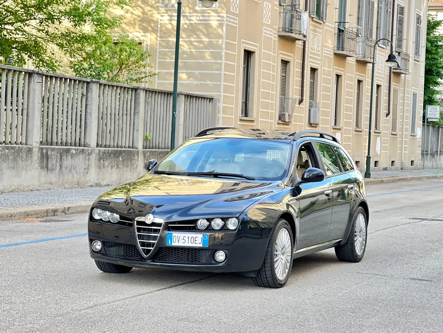 Alfa Romeo 159 SW 2.4 JTDm 210cv Exclusive PELLE FRAU-NAVI-CRUISE Noir - 1