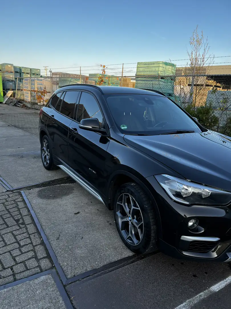 BMW X1 xdrive Bruin - 2