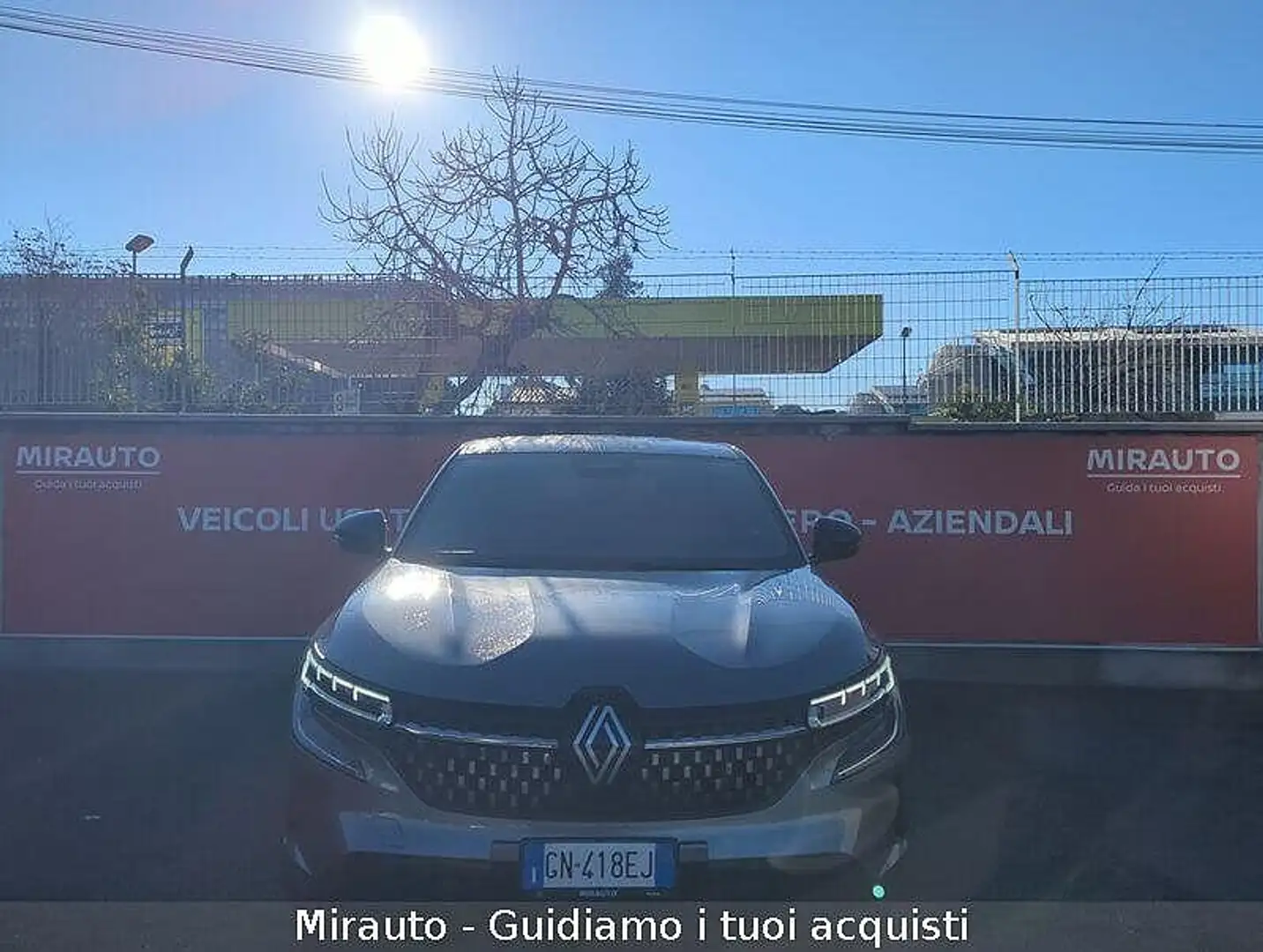 Renault Austral Austral Mild Hybrid Advanced 130 CV Equilibre Grau - 2