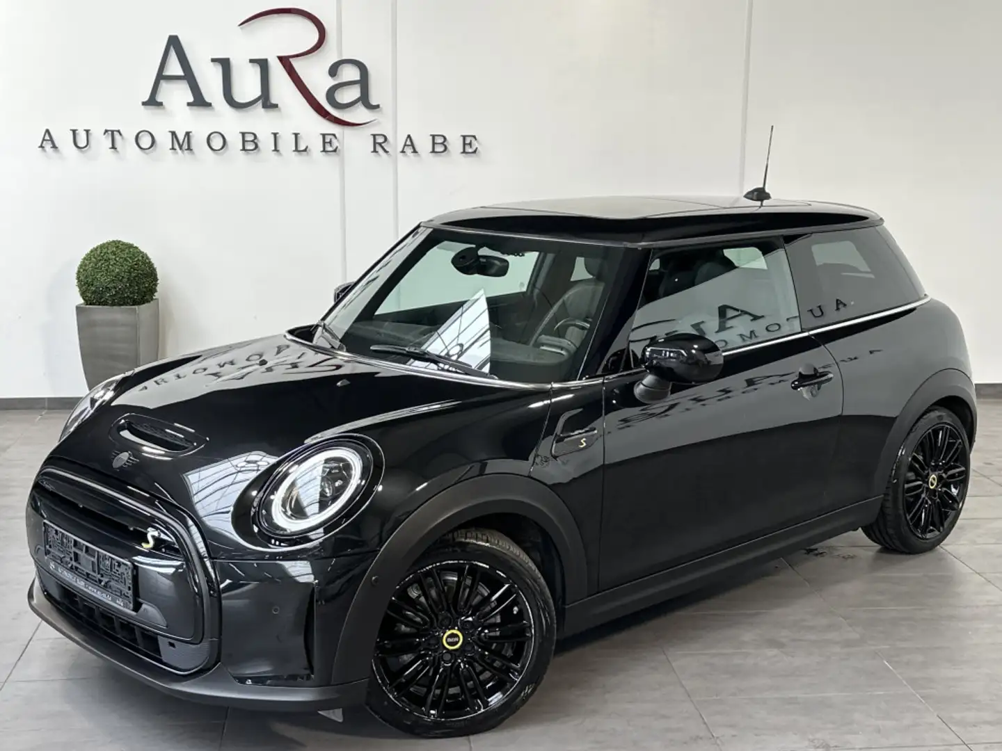 MINI Cooper SE Classic Trim Black NAV+LED+PANO+KAMERA Negru - 2