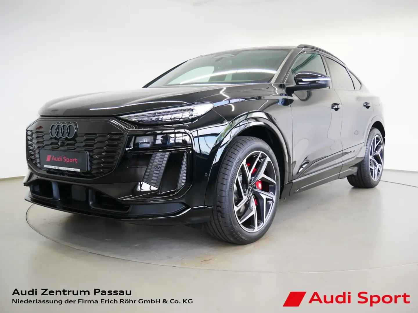 Audi SQ6 Sportback e-tron 360 kW Zwart - 1