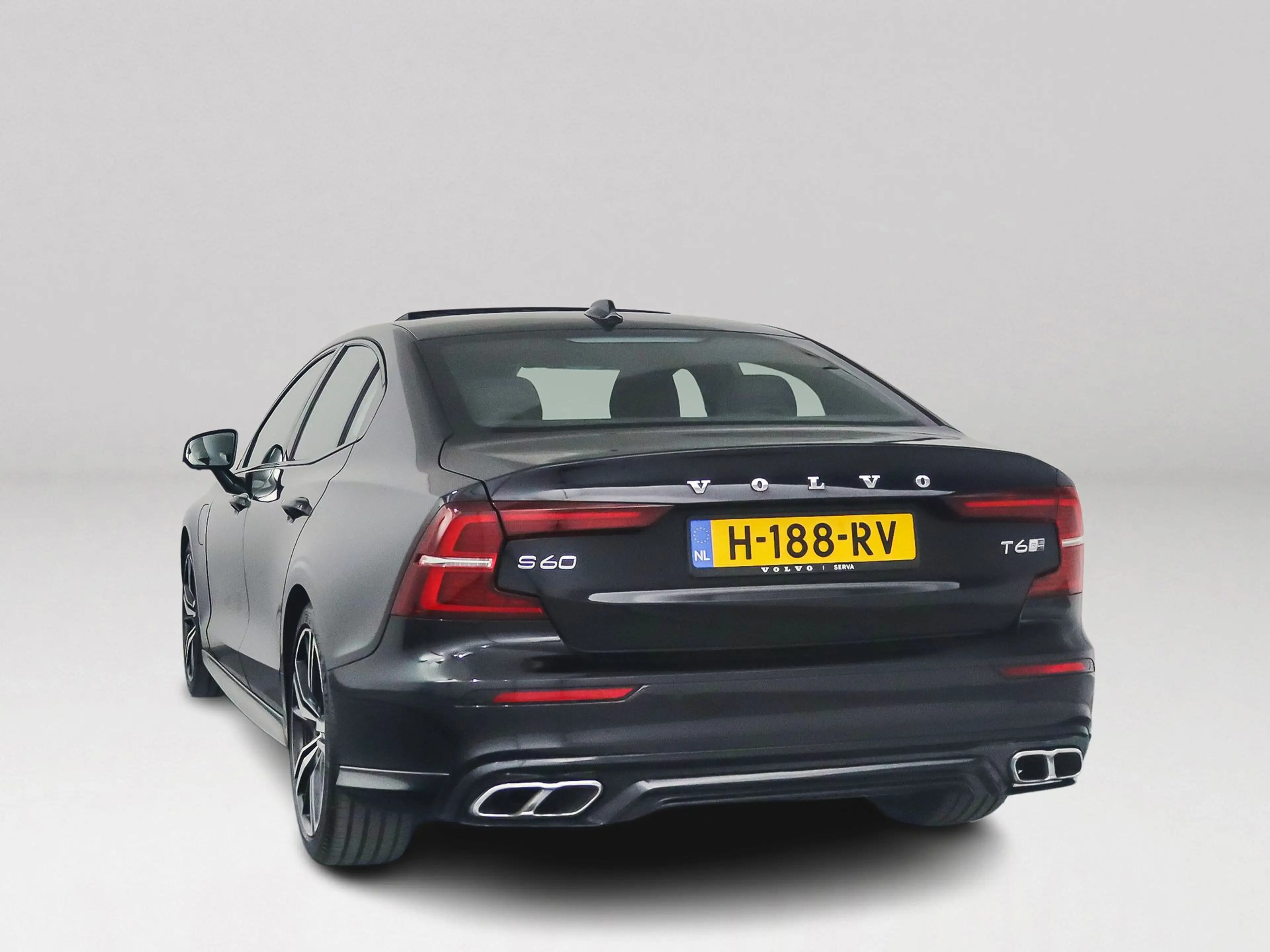 Volvo S60 T6 AWD Twin Engine R-Design | Panoramadak | 360° c — photo 12