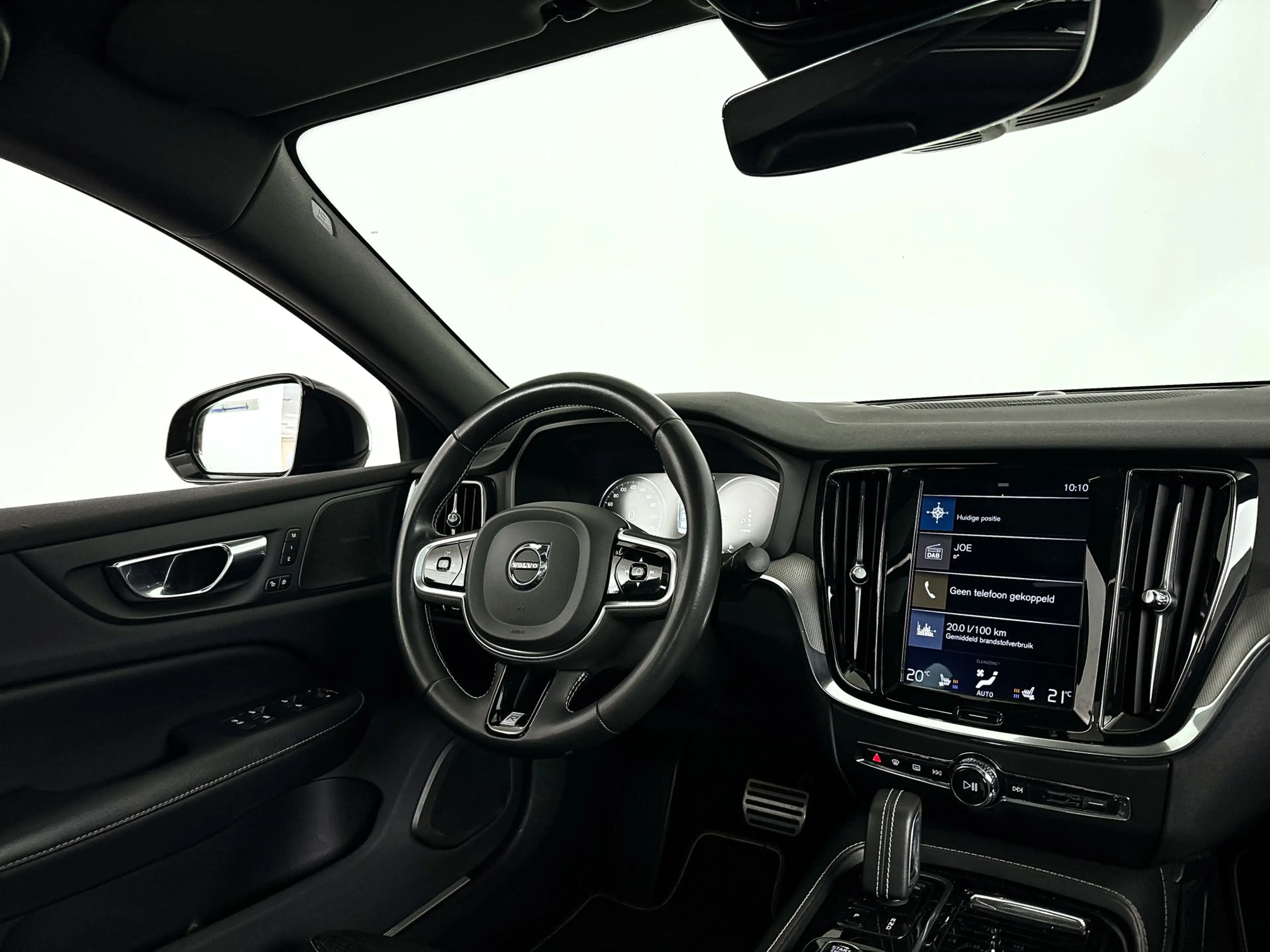 Volvo S60 T6 AWD Twin Engine R-Design | Panoramadak | 360° c — photo 3