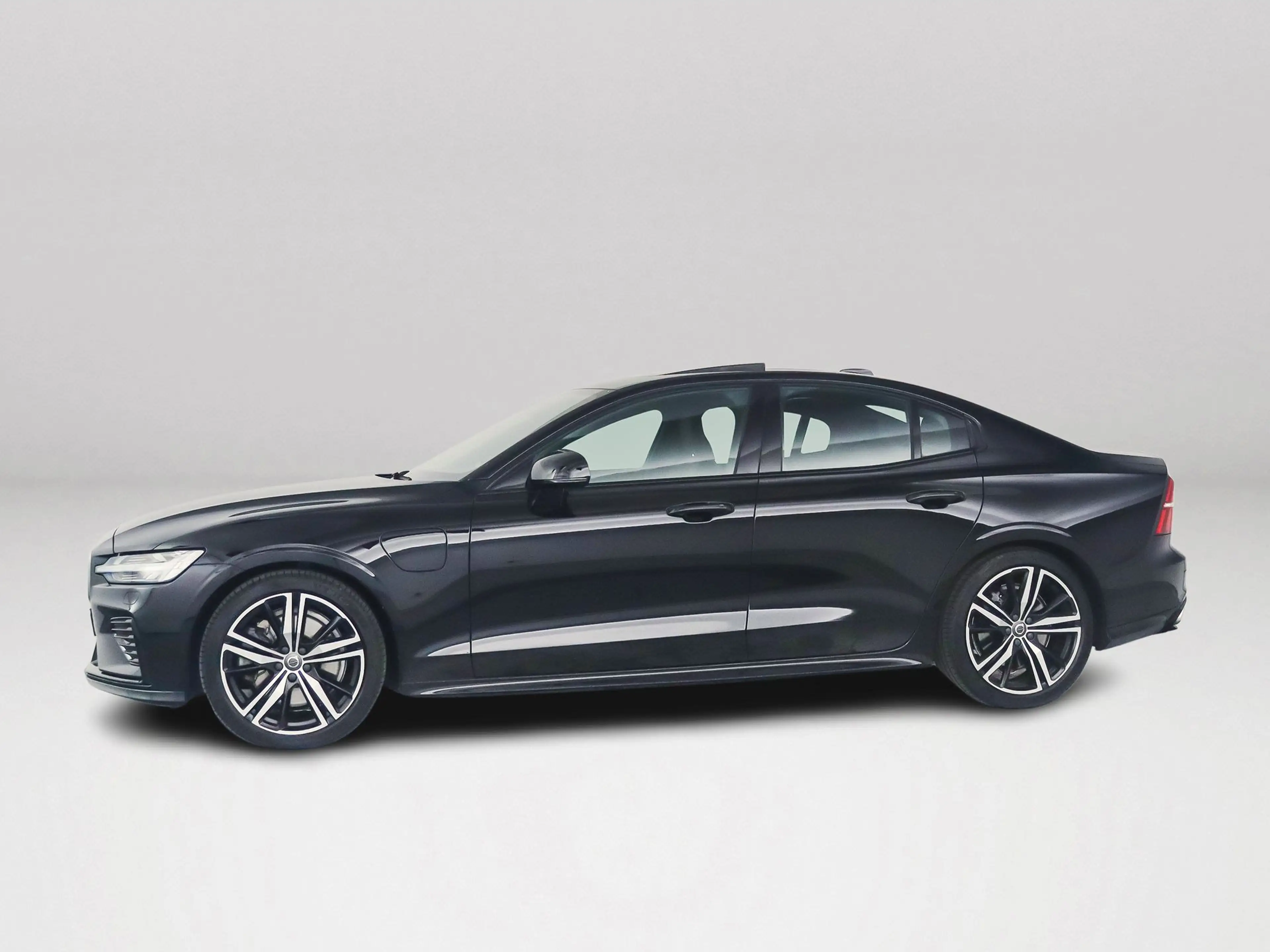 Volvo S60 T6 AWD Twin Engine R-Design | Panoramadak | 360° c — photo 4