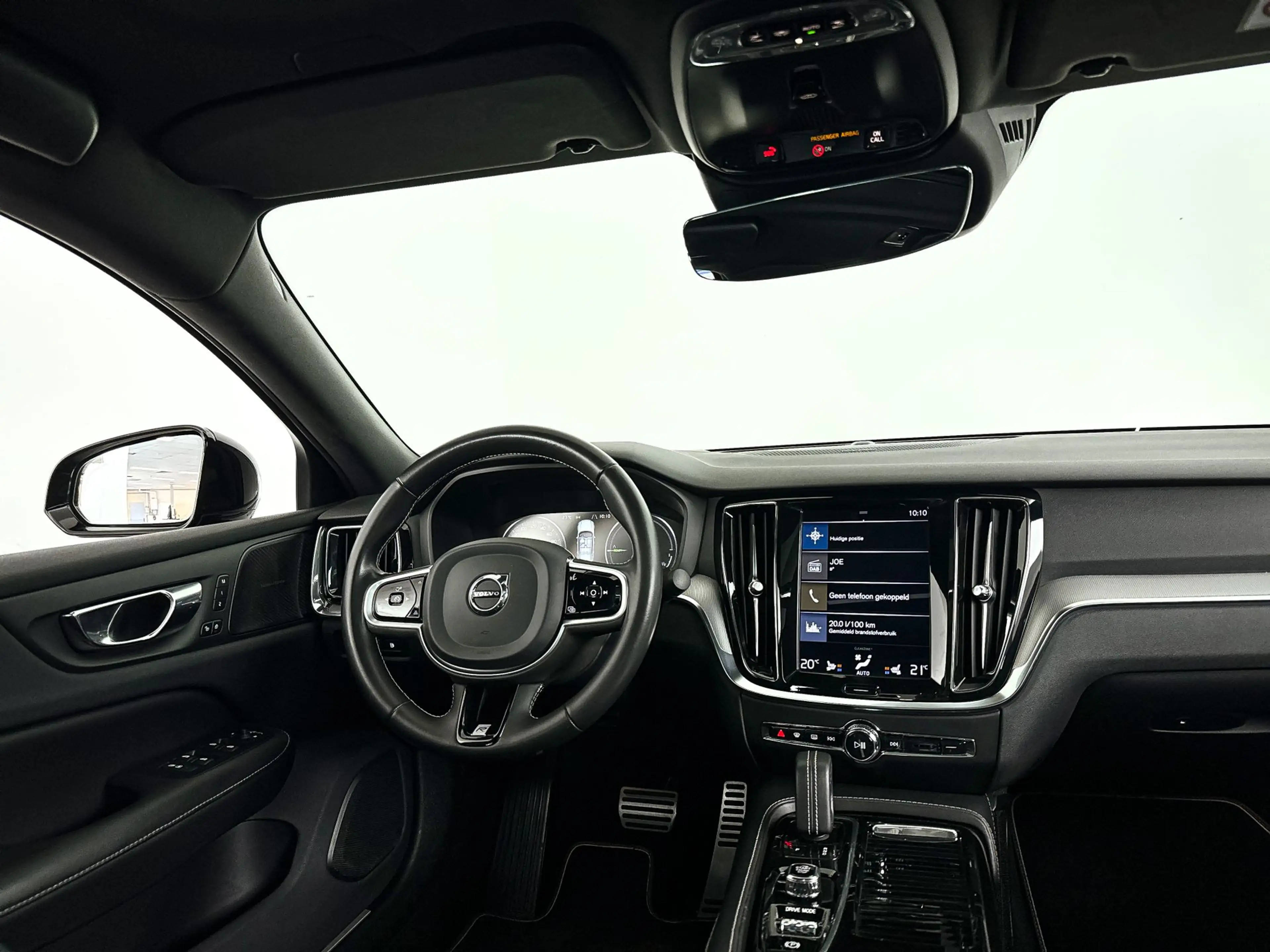 Volvo S60 T6 AWD Twin Engine R-Design | Panoramadak | 360° c — photo 9