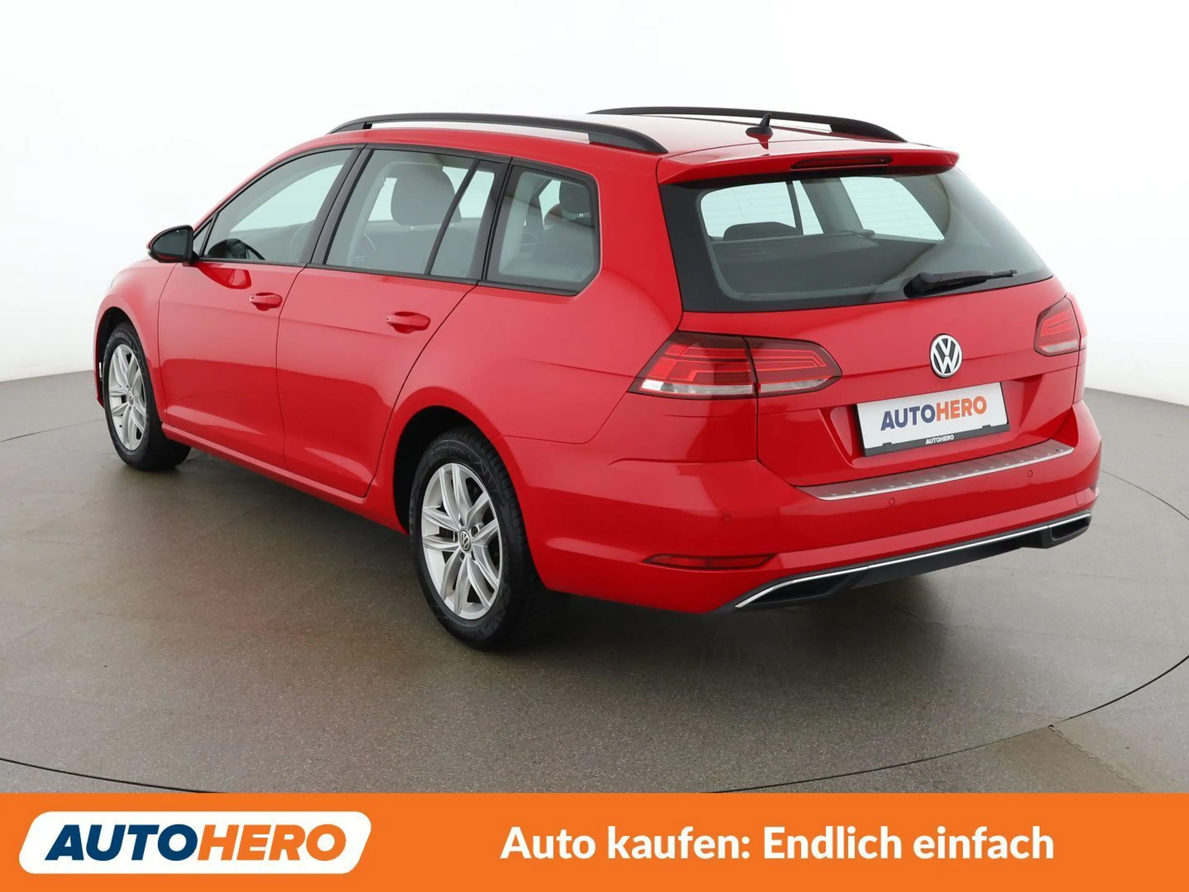 Volkswagen Golf 1.6 TDI Comfortline BlueMotion Tech — photo 4