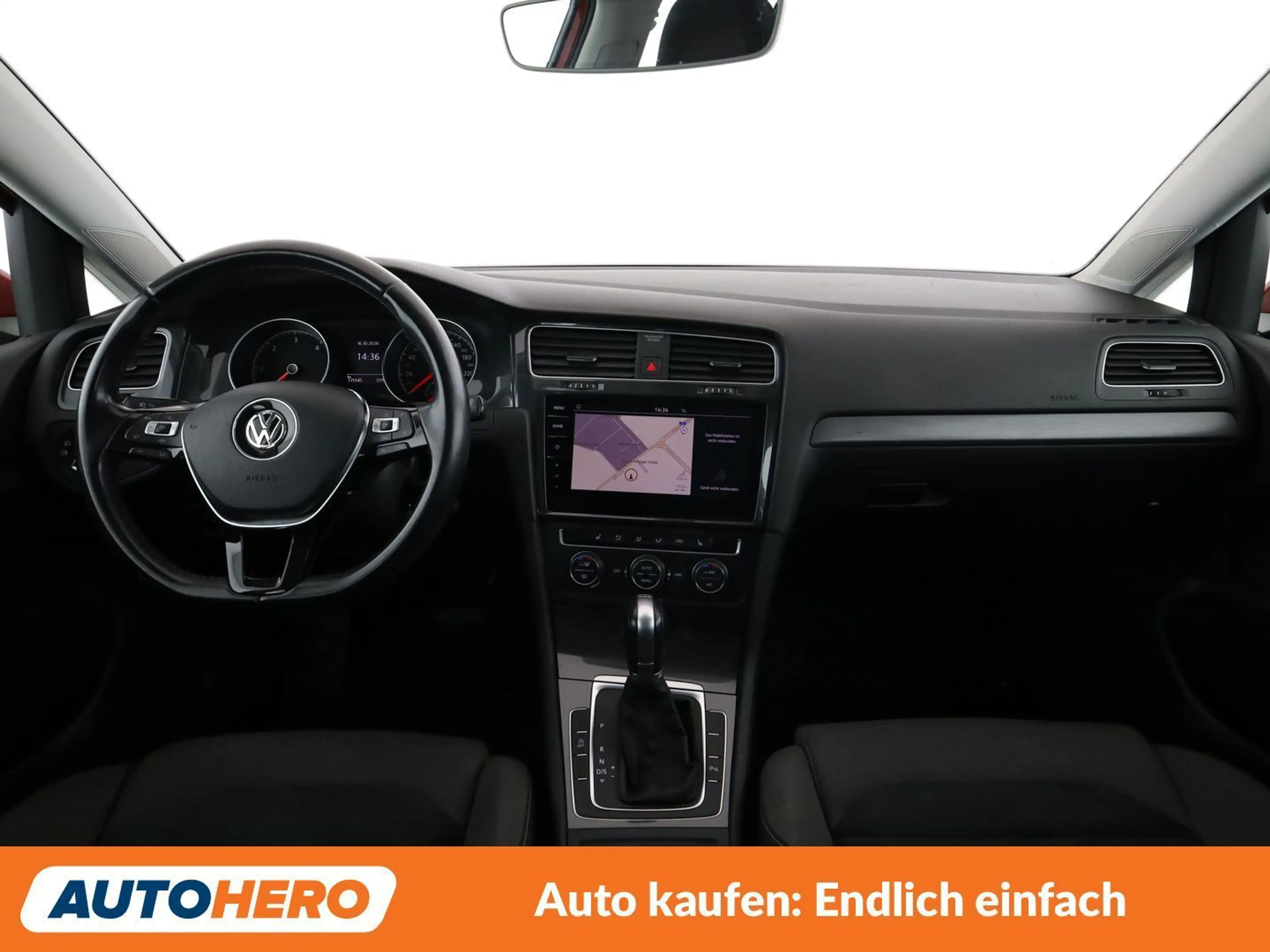 Volkswagen Golf 1.6 TDI Comfortline BlueMotion Tech — photo 12