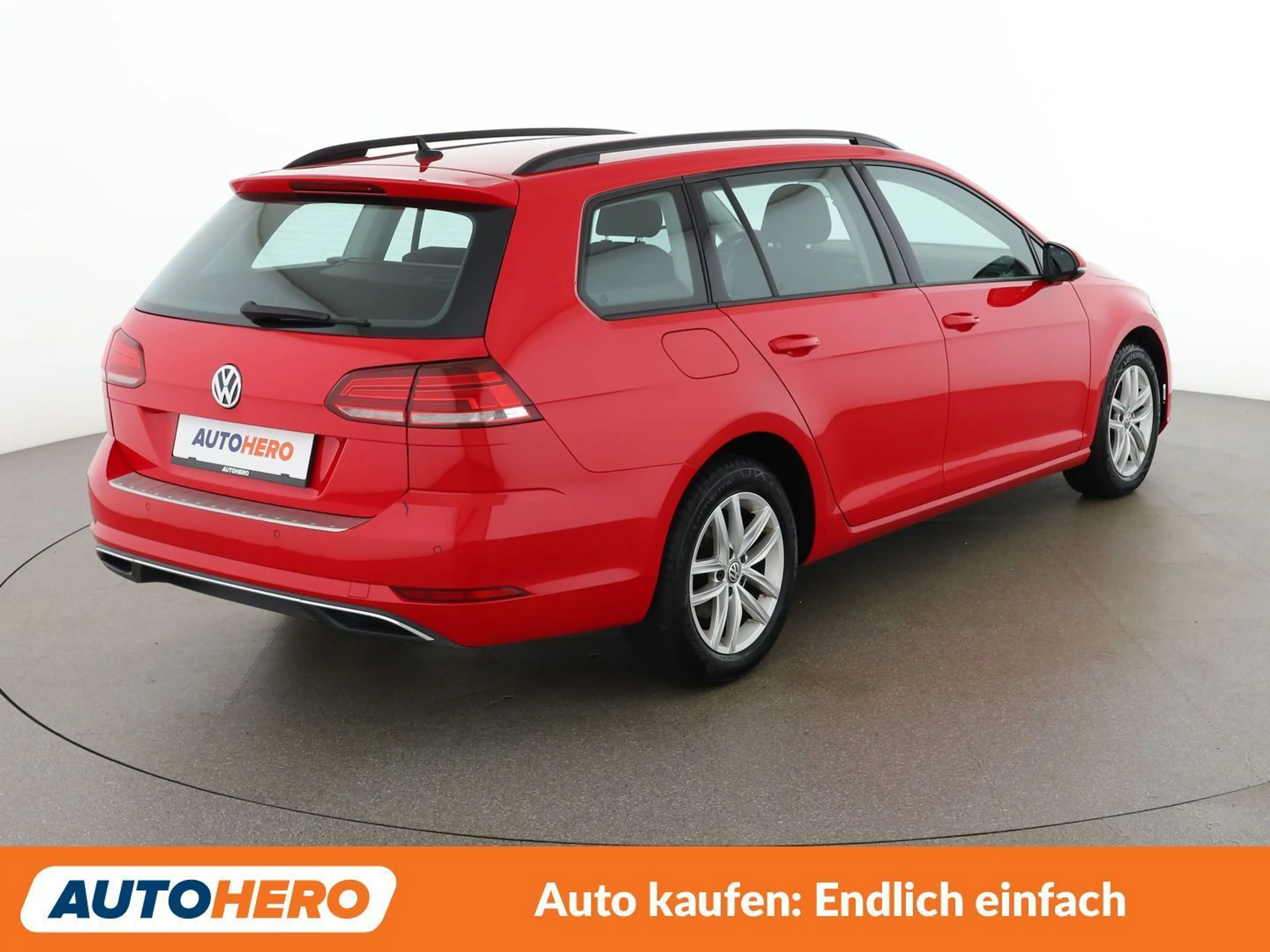 Volkswagen Golf 1.6 TDI Comfortline BlueMotion Tech — photo 6