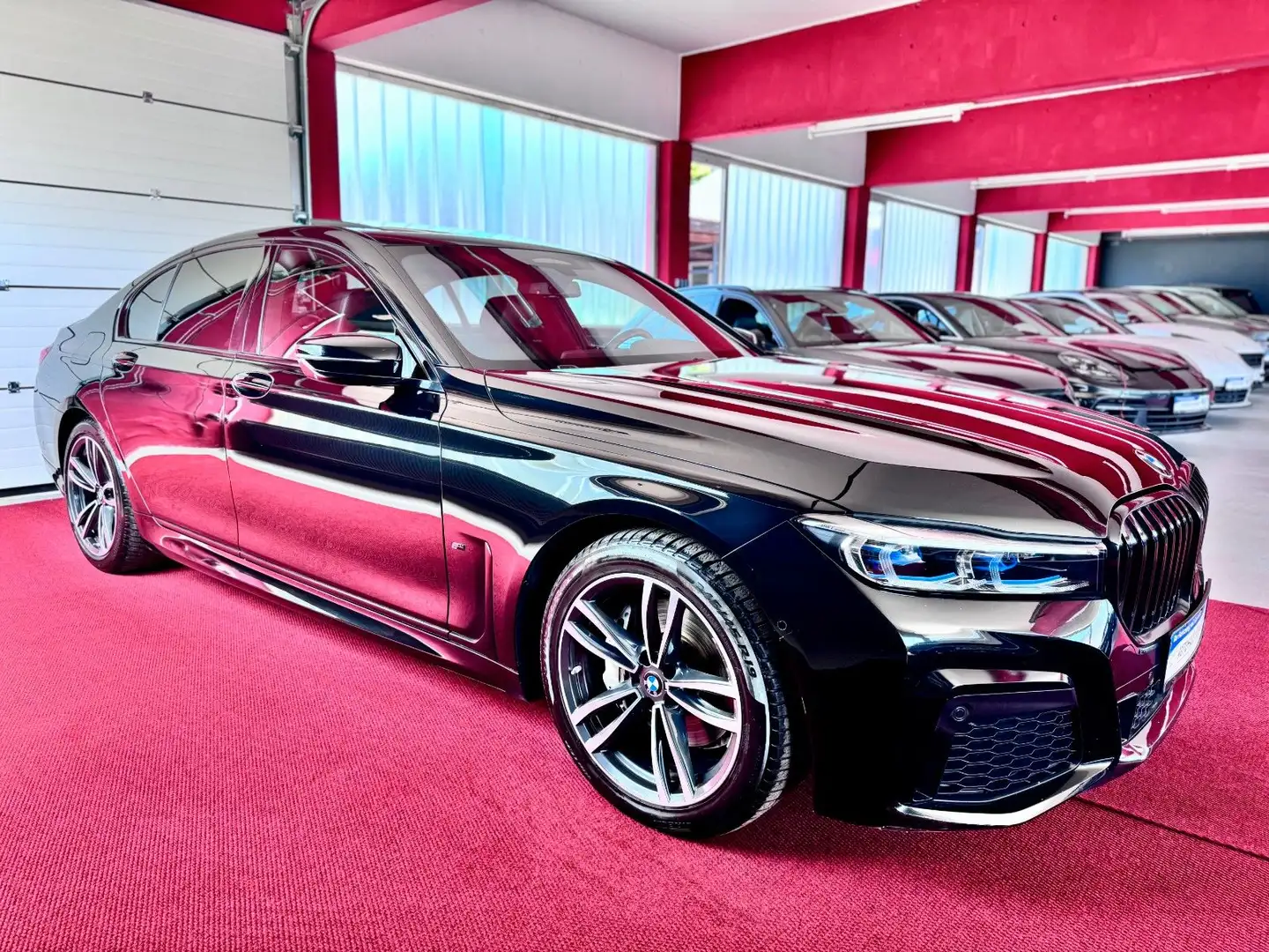 BMW 730 d xD M Sport Laser Standheizung 360°DisplayKe Schwarz - 2