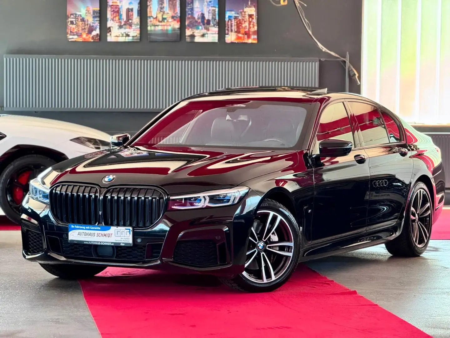 BMW 730 d xD M Sport Laser Standheizung 360°DisplayKe Schwarz - 1