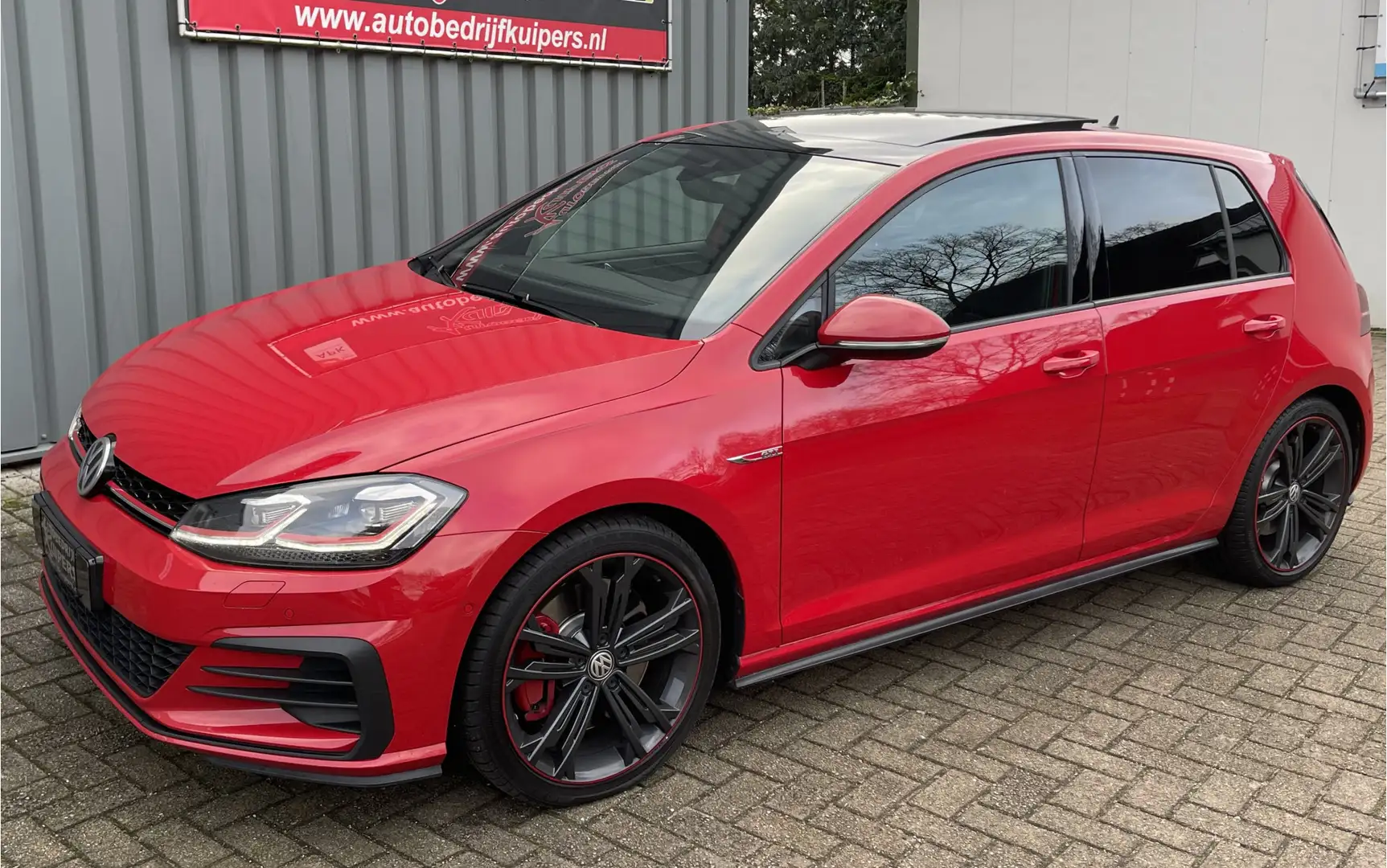 Volkswagen Golf GTI 2.0 TSI Performance Automaat Clima.Navi.Pano.Leer. Rot - 2