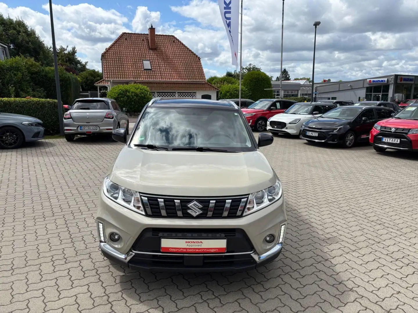 Suzuki Vitara 1.4 Comfort Automatik Beige - 2