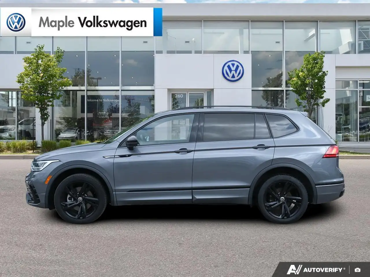 Volkswagen Tiguan photo Volkswagen Tiguan
