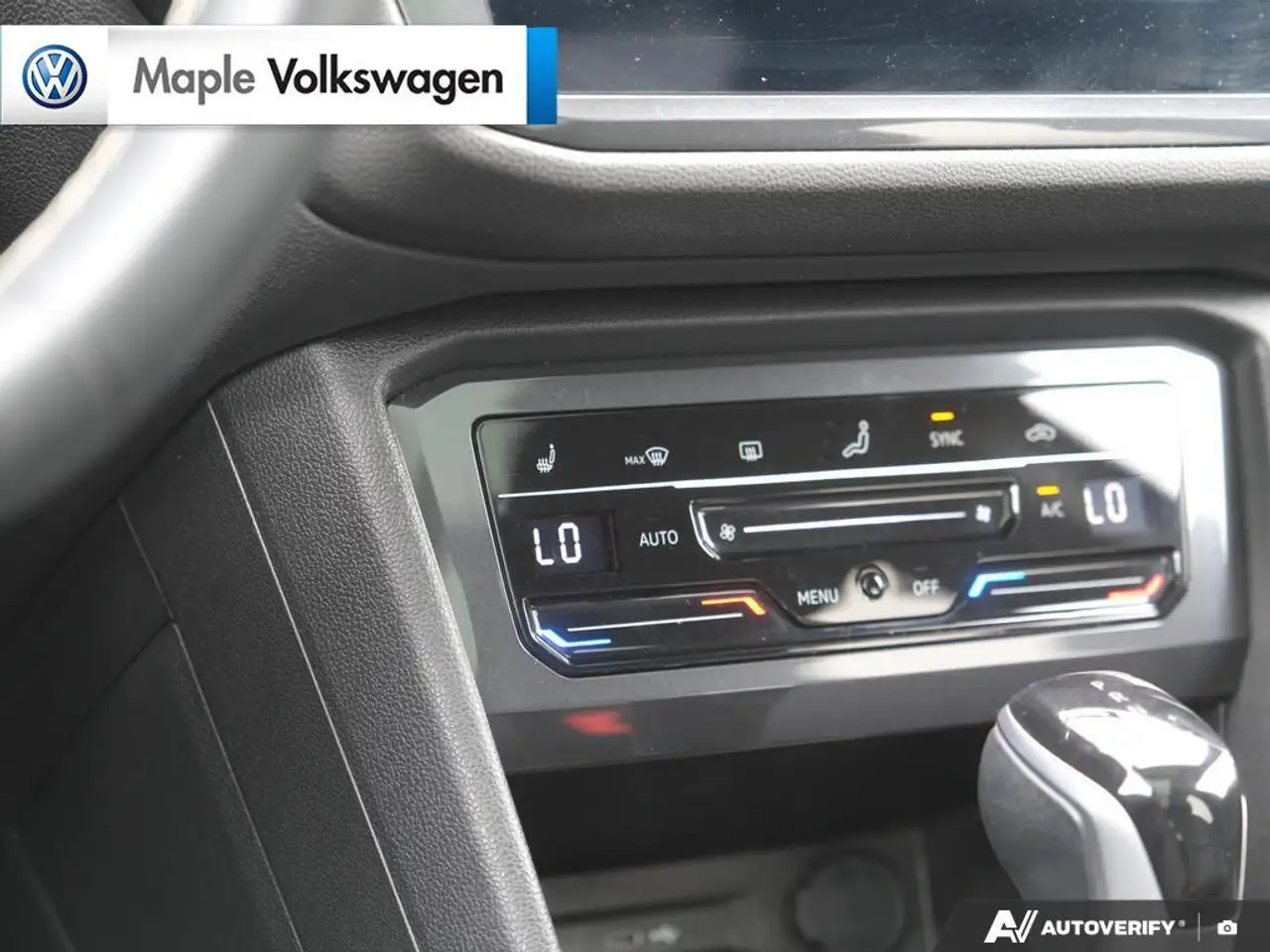 Volkswagen Tiguan photo Volkswagen Tiguan