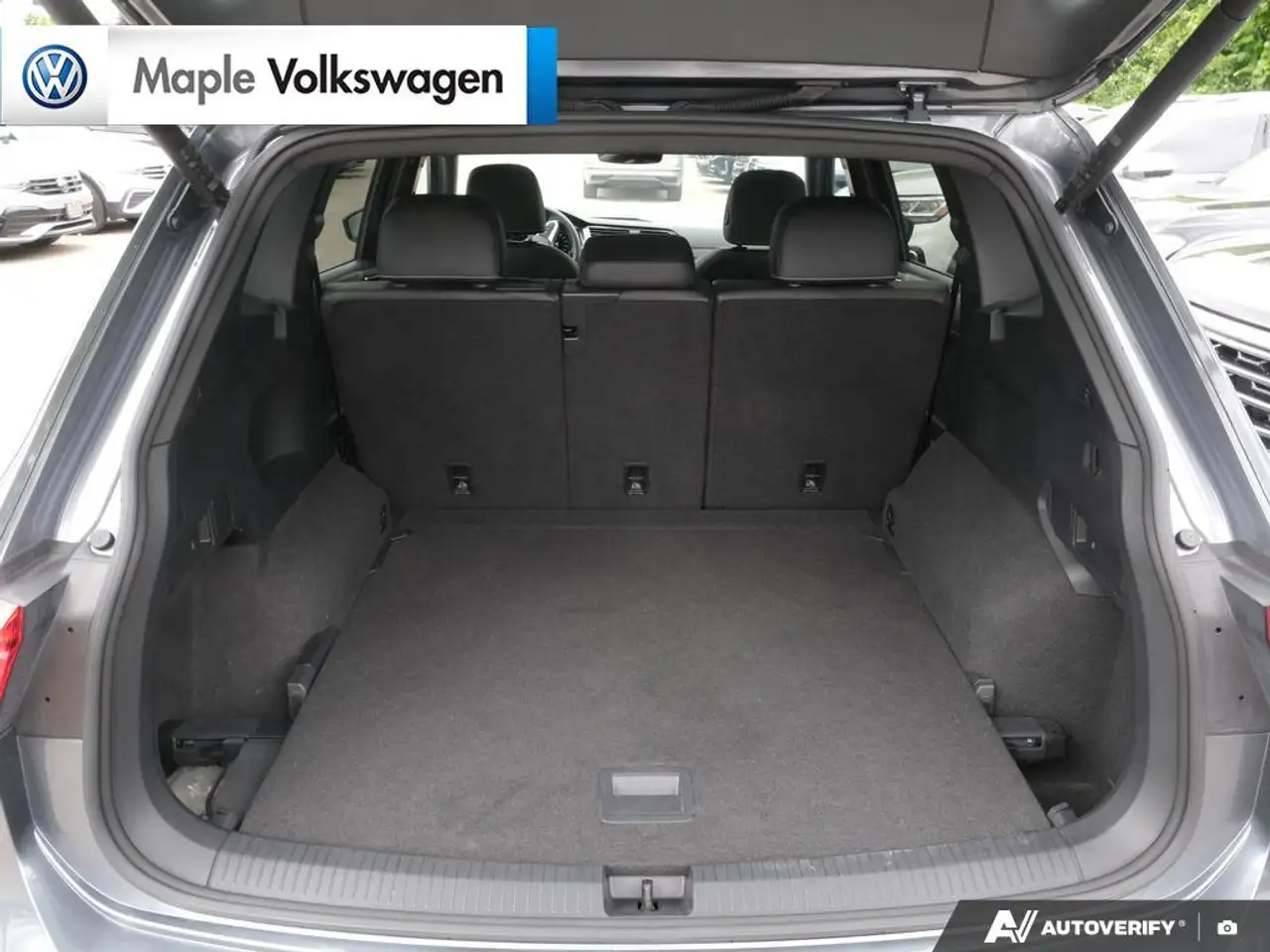 Volkswagen Tiguan photo Volkswagen Tiguan