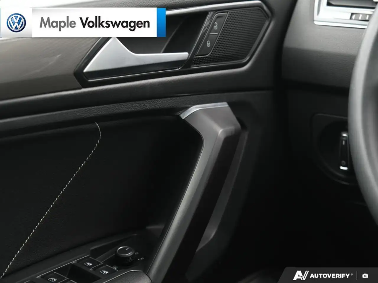 Volkswagen Tiguan photo Volkswagen Tiguan