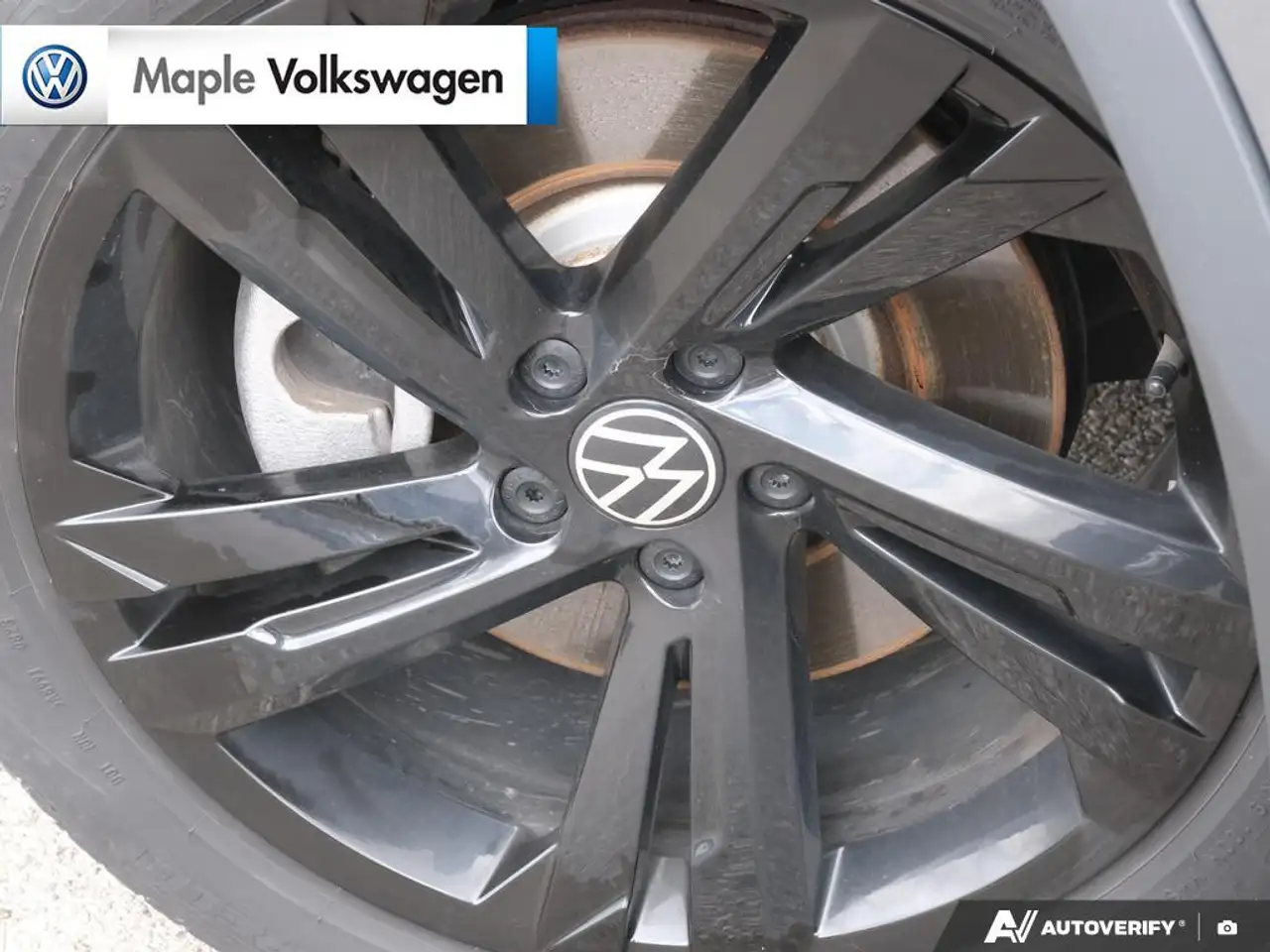 Volkswagen Tiguan photo Volkswagen Tiguan