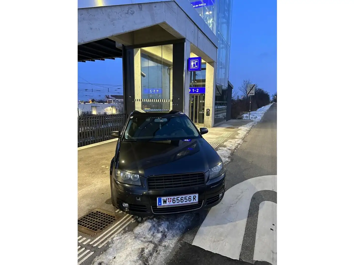 Audi A3 2.0 TDI Ambition Grau - 1