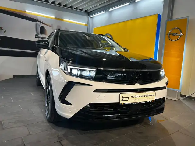 Opel Grandland (X) Grandland GSe S/LHZ | ACC | 360° | AWD | 300PS