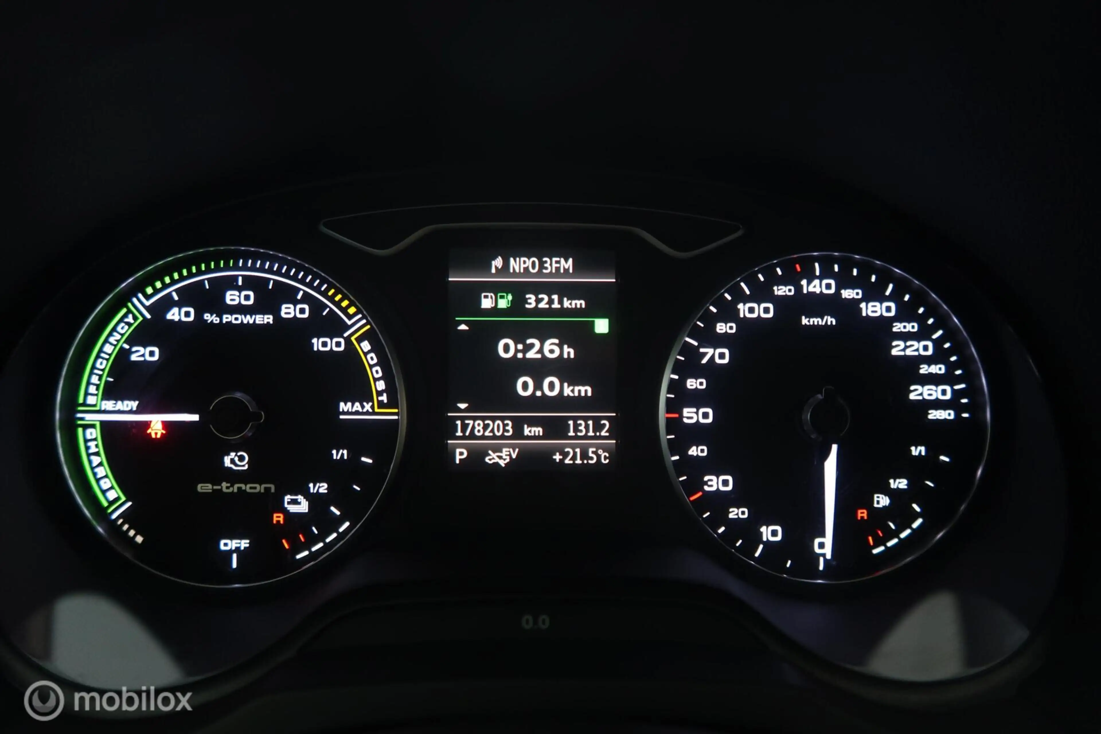 Audi A3 Sportback 1.4 e-tron PHEV S-Line Pano Navi — photo 11