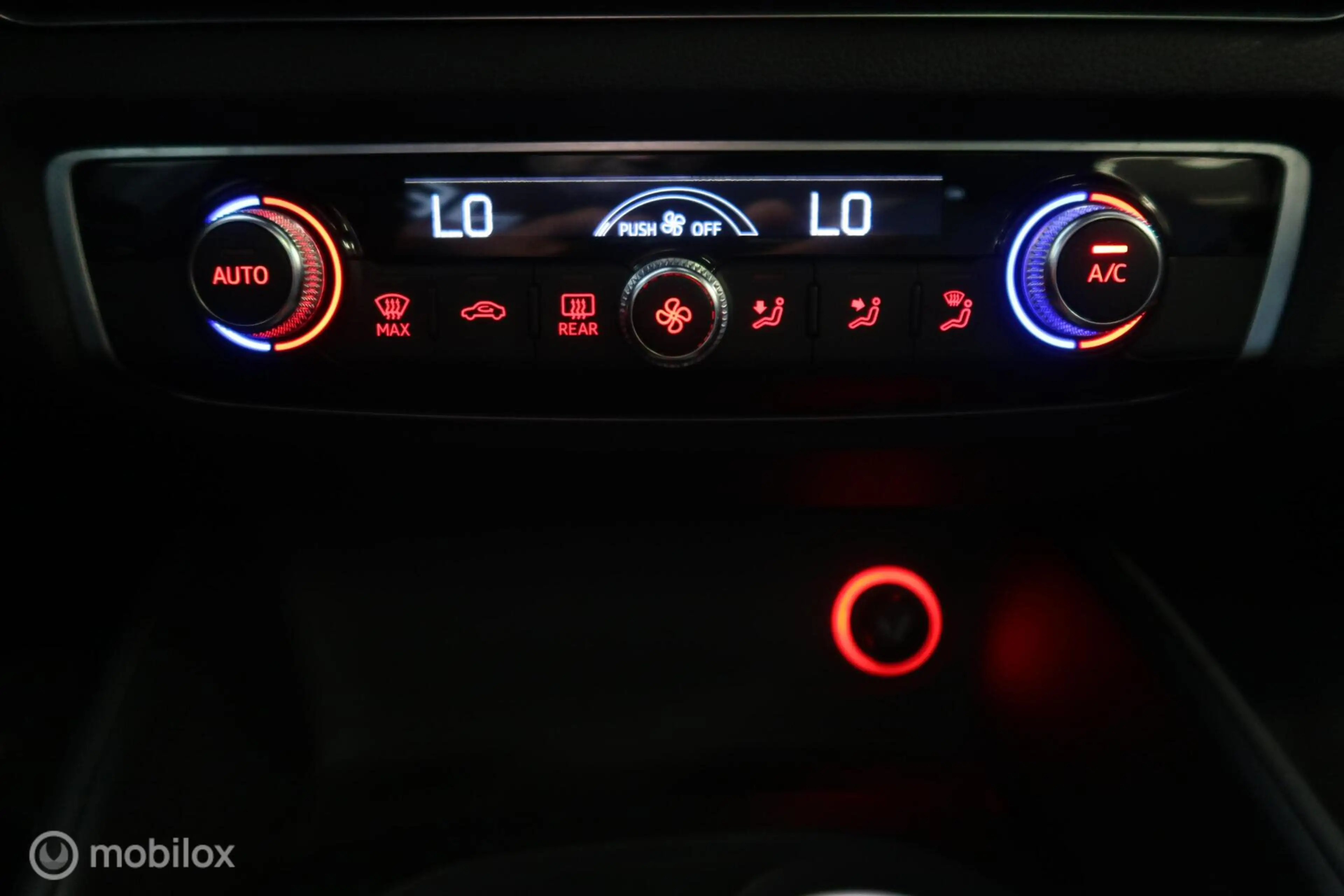 Audi A3 Sportback 1.4 e-tron PHEV S-Line Pano Navi — photo 15
