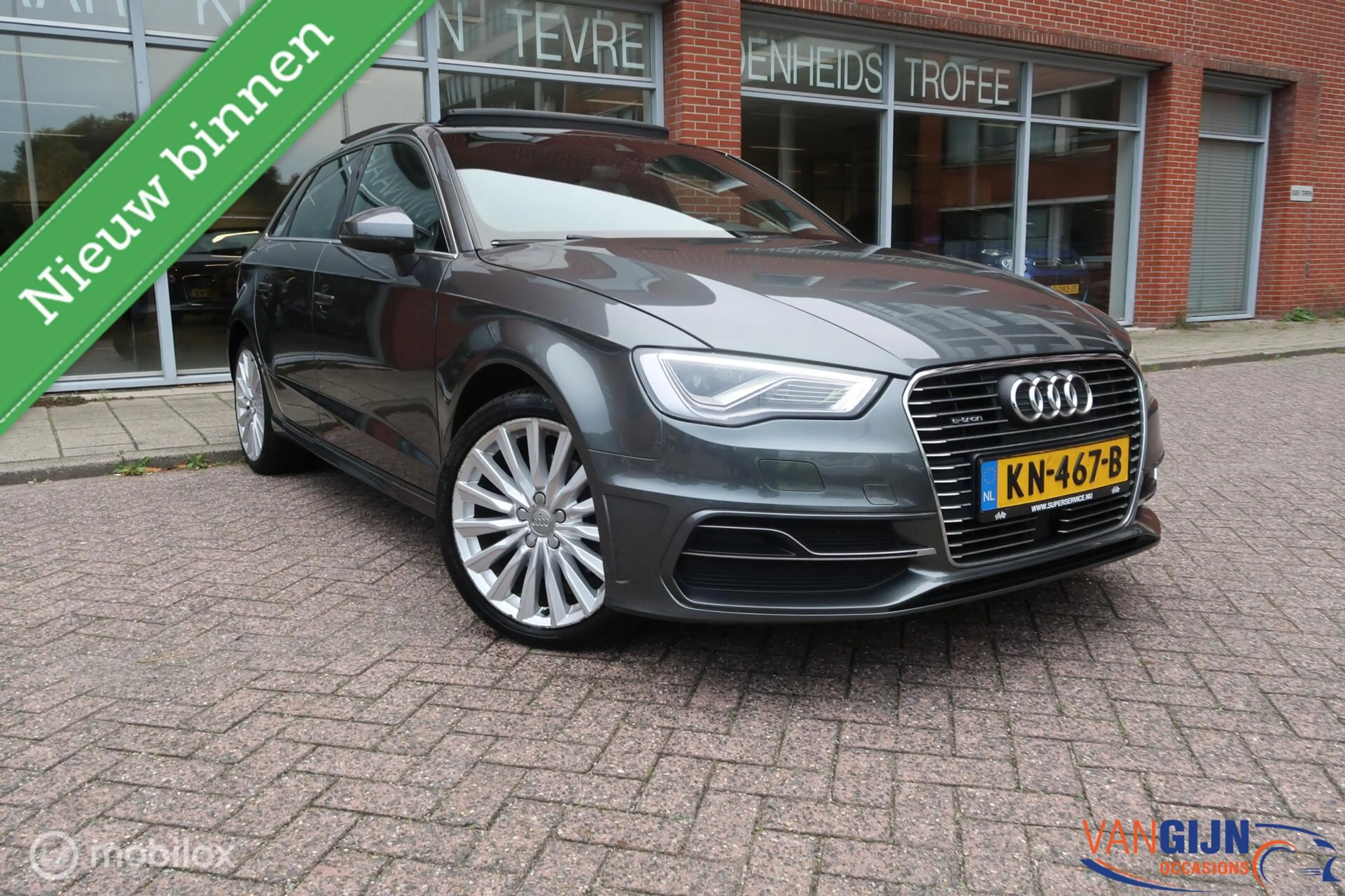 Audi A3 Sportback 1.4 e-tron PHEV S-Line Pano Navi — photo 3