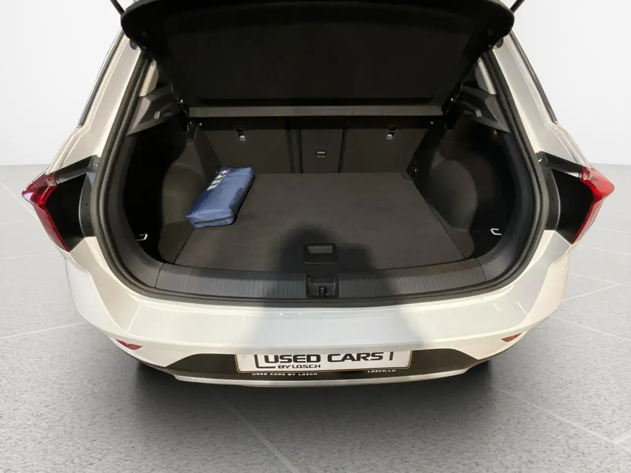 Volkswagen T-Roc Life+BVM+RearView+LED 16