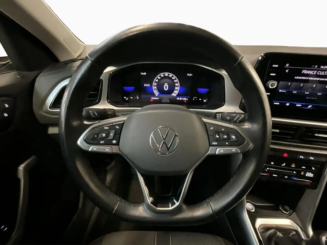 Volkswagen T-Roc Life+BVM+RearView+LED 10