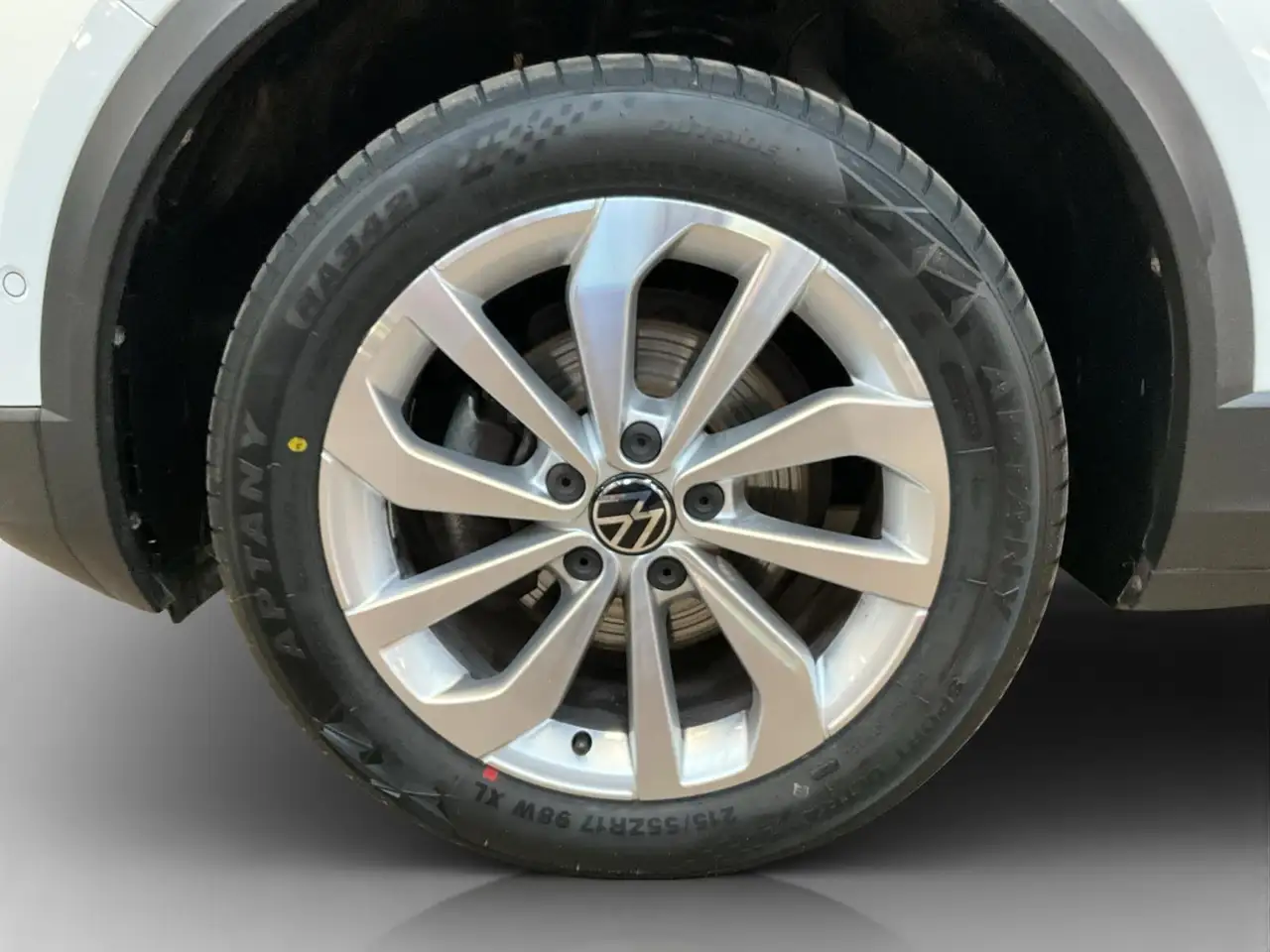Volkswagen T-Roc Life+BVM+RearView+LED 8