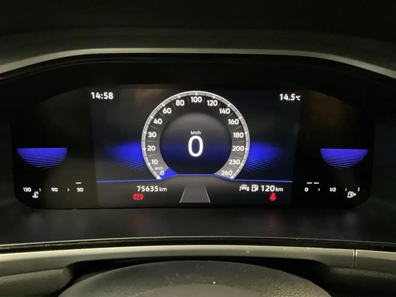 Volkswagen T-Roc Life+BVM+RearView+LED 11