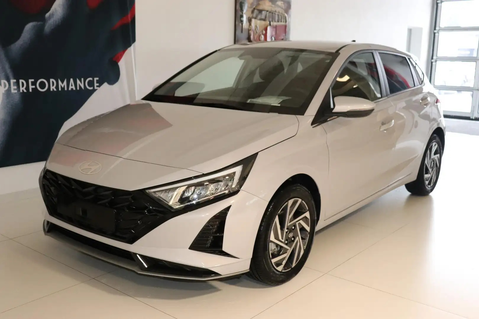 Hyundai i20 GO+ 1.0 T-GDI 74 kW (101 PS) Navigationssystem,... Weiß - 1