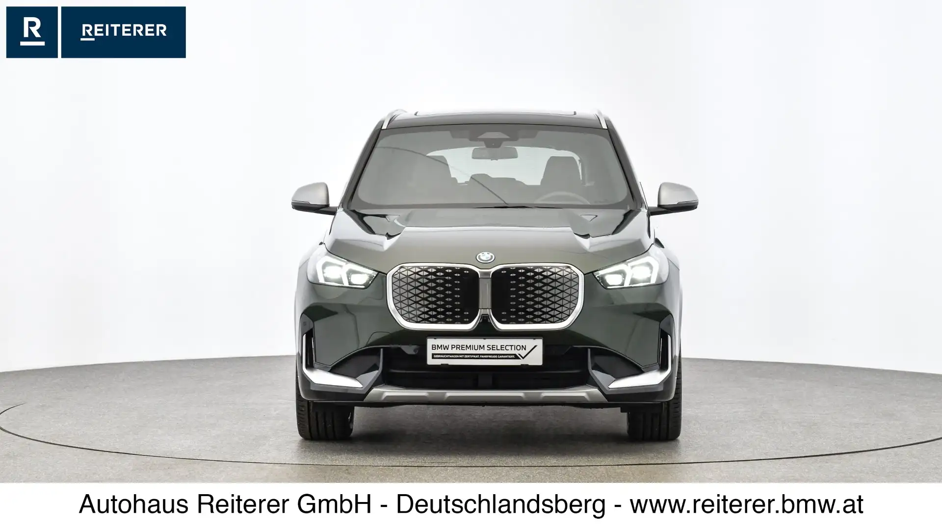 BMW iX1 iX1 xDrive30 Grün - 2