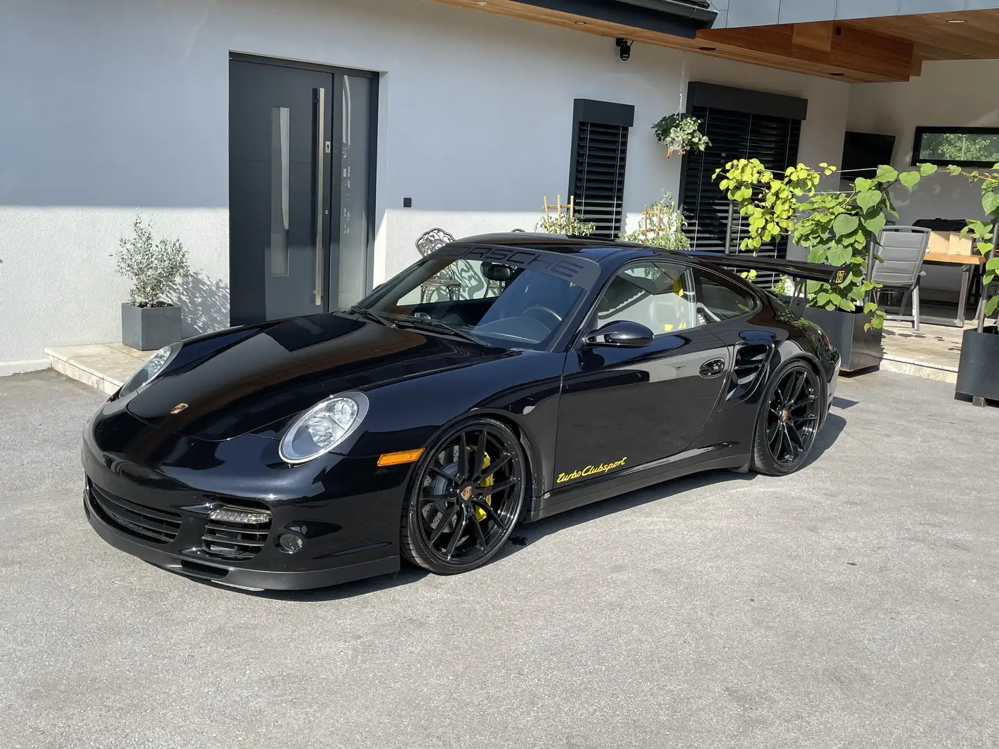 Porsche 997 911 Turbo Coupé - 1