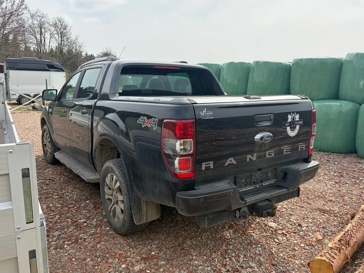 Ford Ranger Wildtrak Schwarz - 2