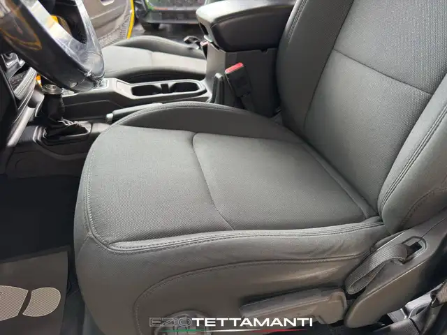 Jeep Wrangler view 16