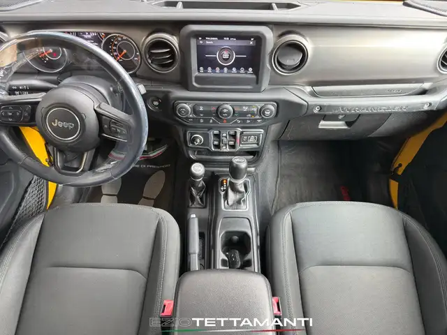 Jeep Wrangler view 15