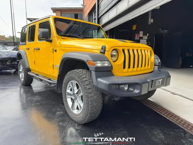 Jeep Wrangler view 2