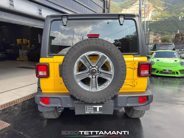 Jeep Wrangler view 10