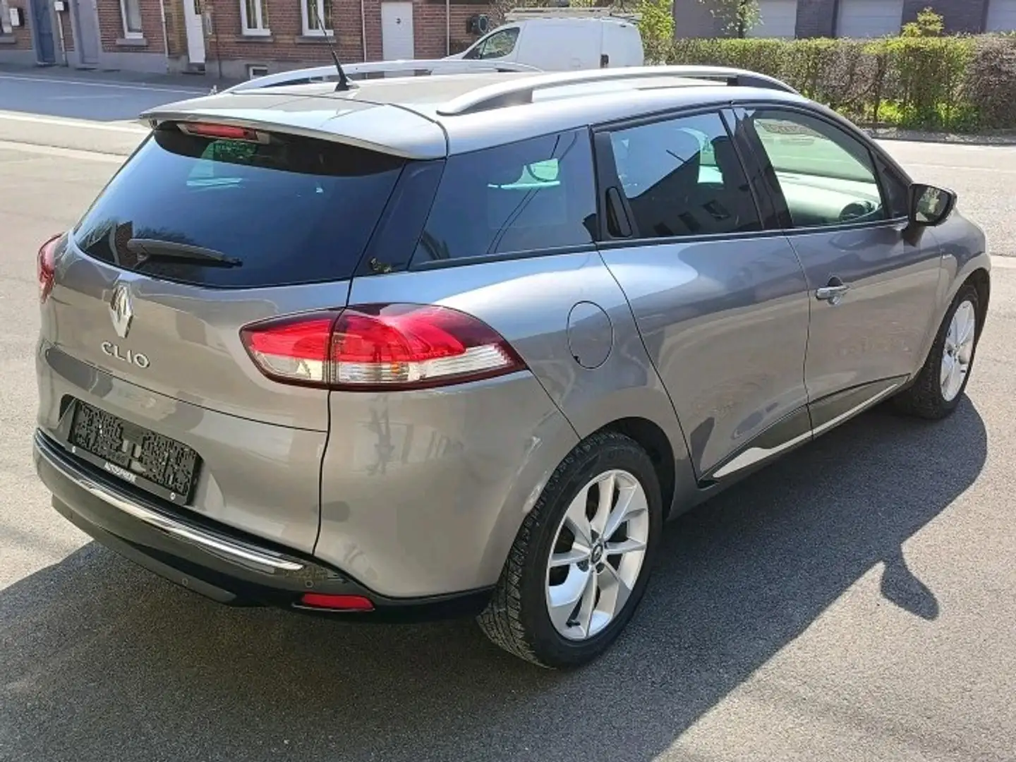 Renault Clio Estate IV 1.2 16V 75 SL Limited - 2