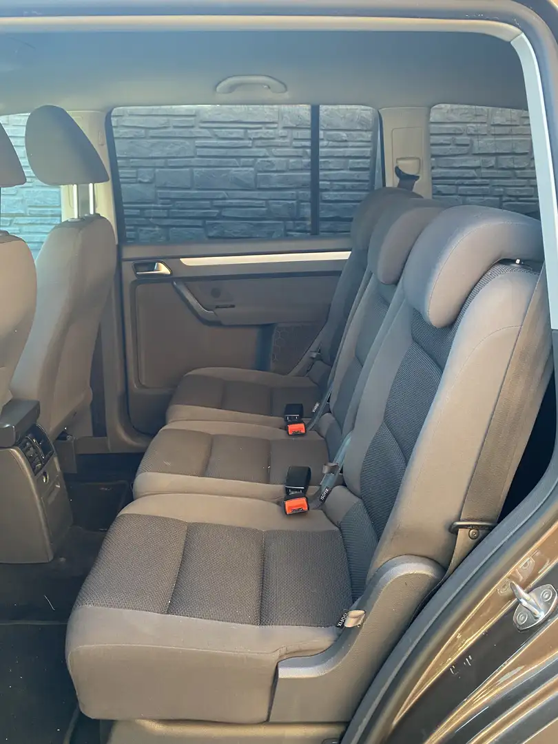 Volkswagen Touran 1.6 TDI DPF BlueMotion Technology Trendline - 1