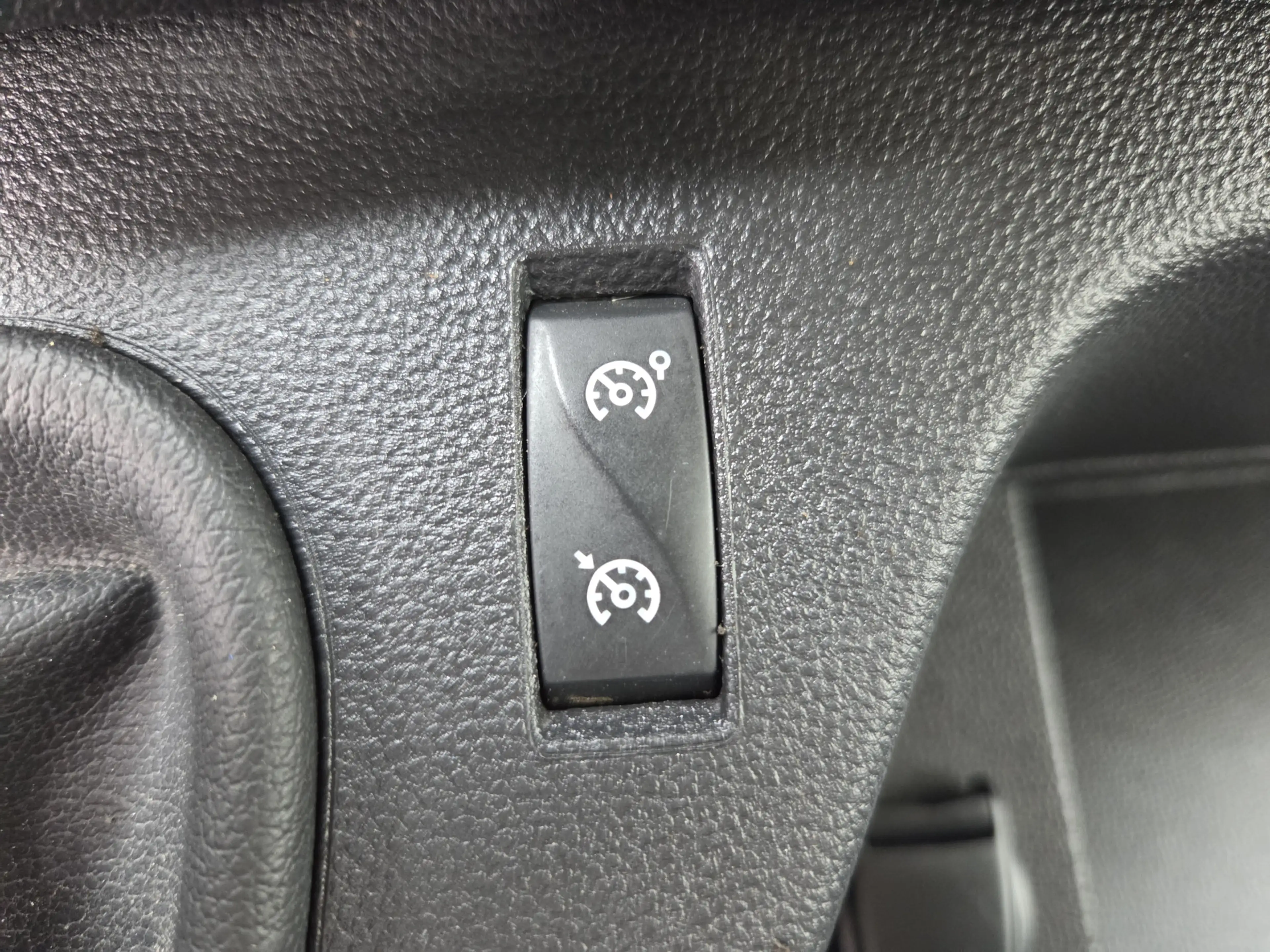 Renault Master T35 2.3 dCi L2H2 DC 7-Persoons Airco Cruisecontrol — photo 18