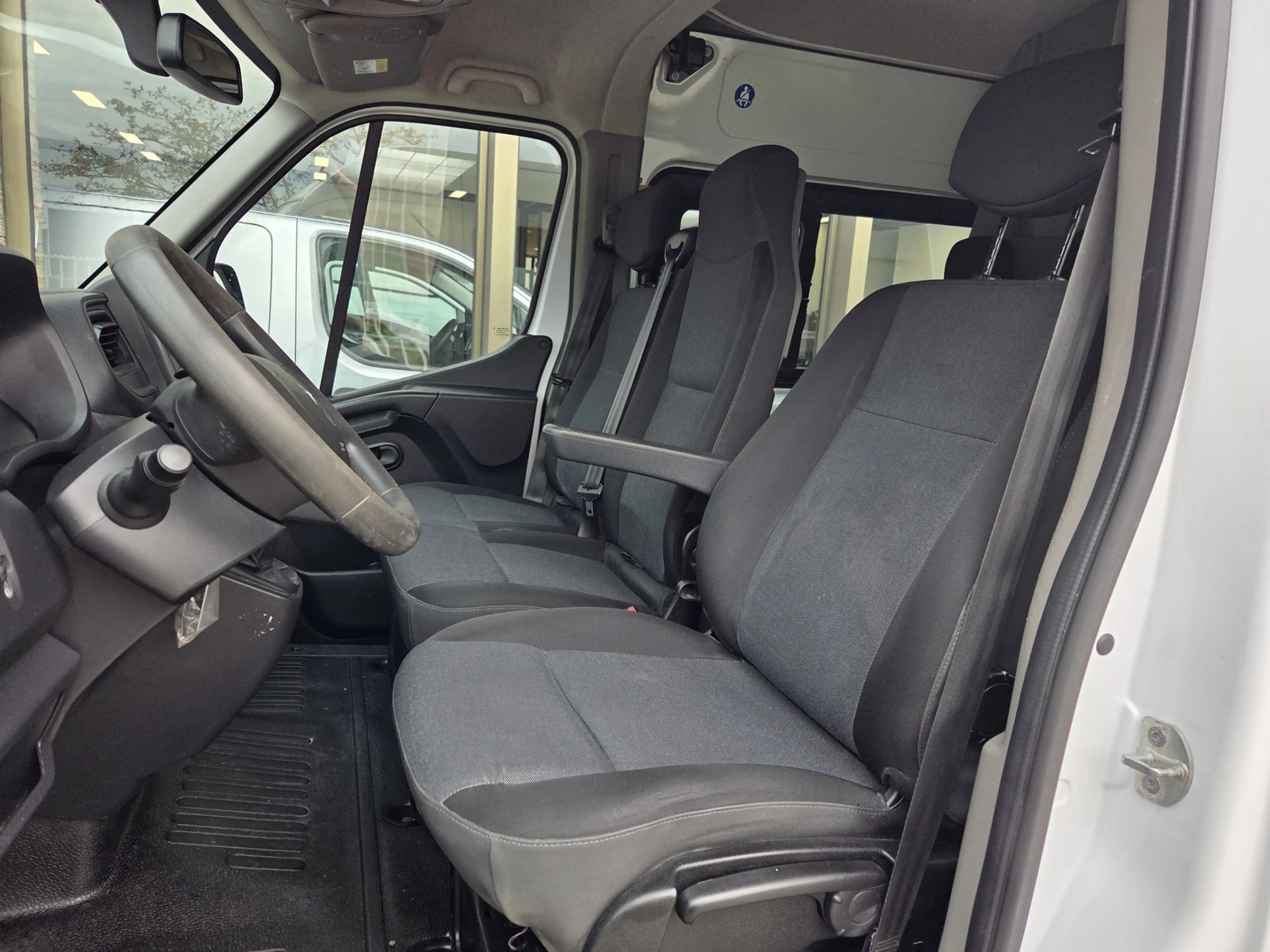 Renault Master T35 2.3 dCi L2H2 DC 7-Persoons Airco Cruisecontrol — photo 11